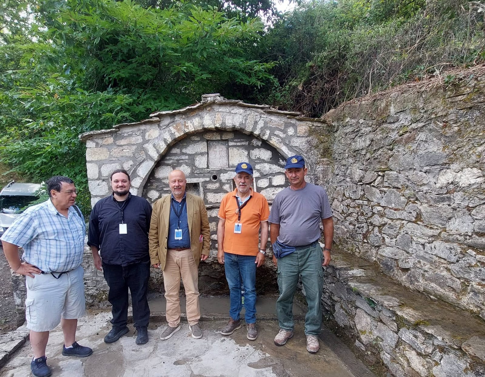 Αποκατάστασης παραδοσιακής κρήνης στην Βαμβακού Λακωνίας — φωτογραφία 4